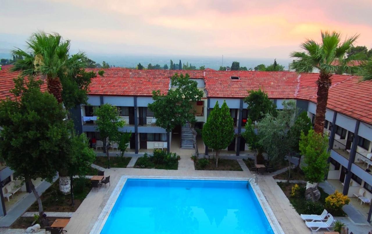 Artemis Yoeruek Otel Old Town باموكاليه المظهر الخارجي الصورة